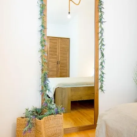 4 * Sunset Close To The Sea Apartment *