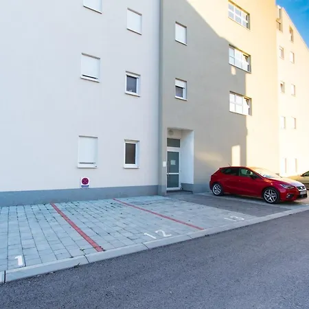 Apartment 4 * Sunset Close To The Sea Kastela
